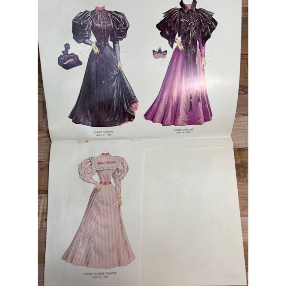 Antique Fashion Paper Dolls Of The 1890s Book From Boston Childrens Museum Colle - Picture 3 of 5